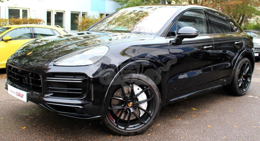 Porsche Cayenne 2022