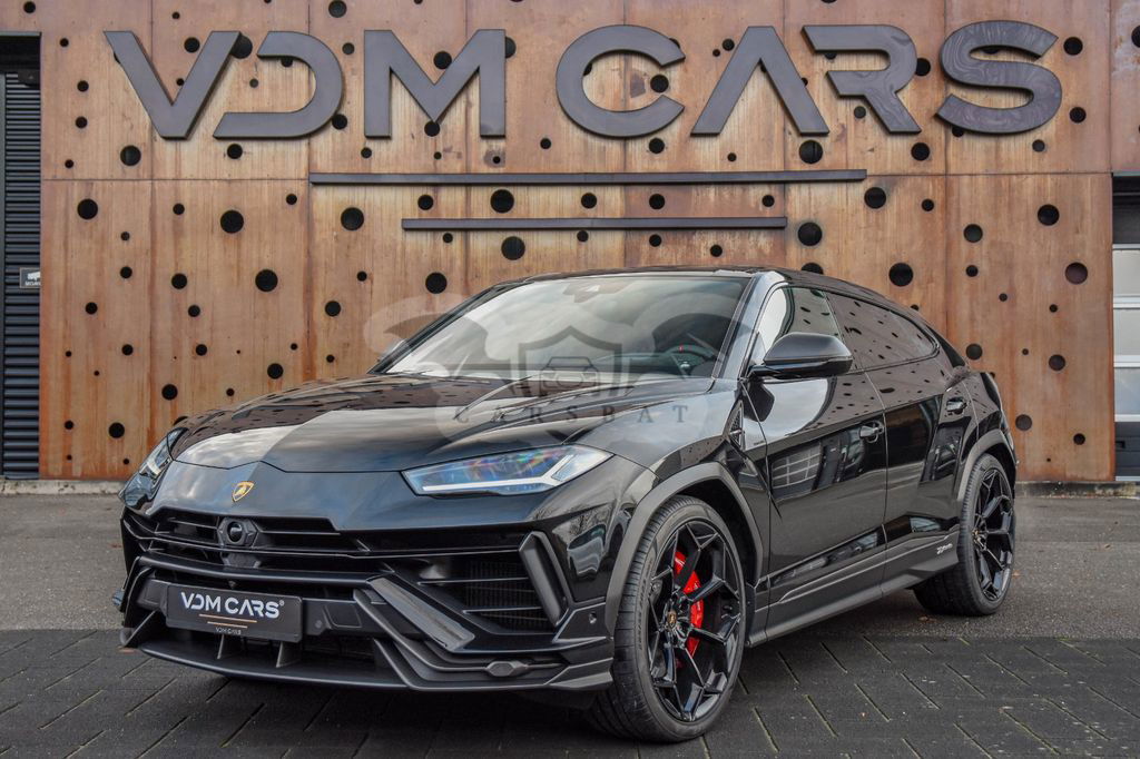Lamborghini Urus 2023