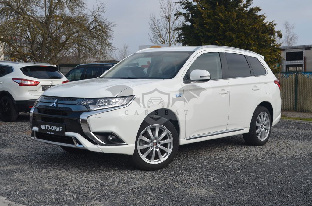 Mitsubishi Outlander 2021