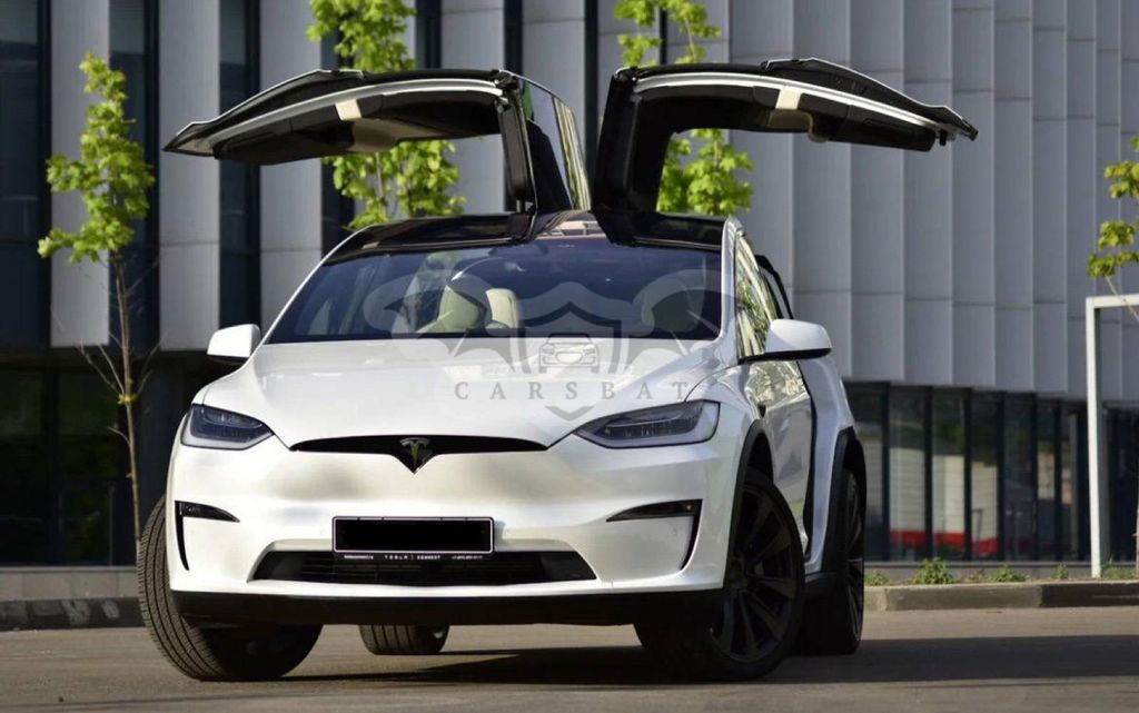 Tesla Model X 2023