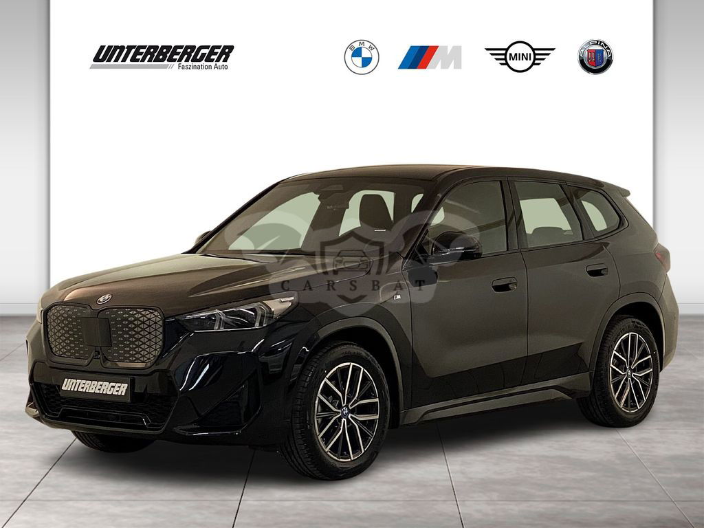 BMW iX1 2024