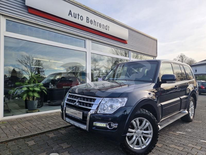 Mitsubishi Pajero 2016