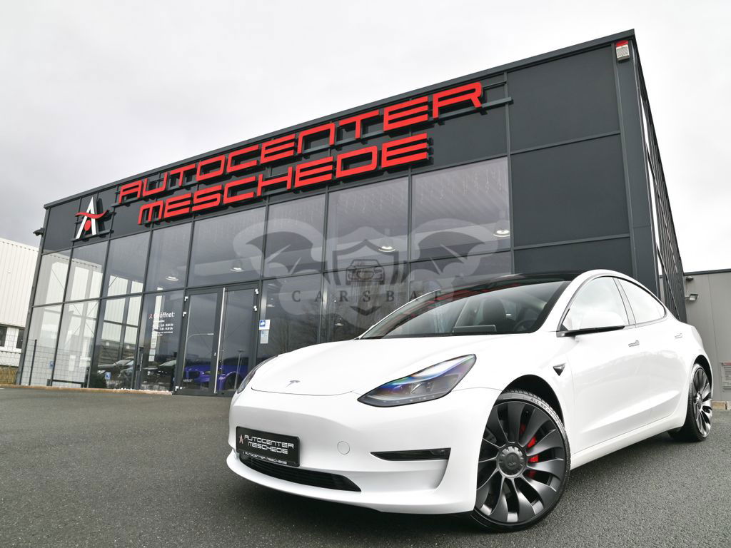 Tesla Model 3 2022