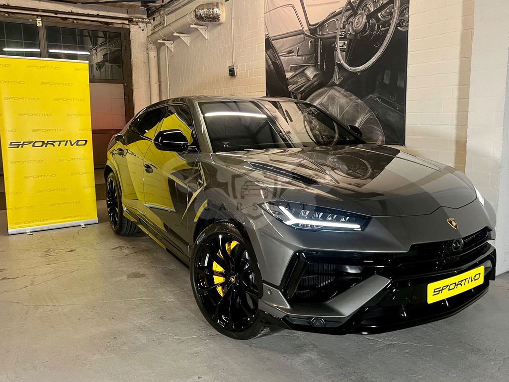 Lamborghini Urus 2024
