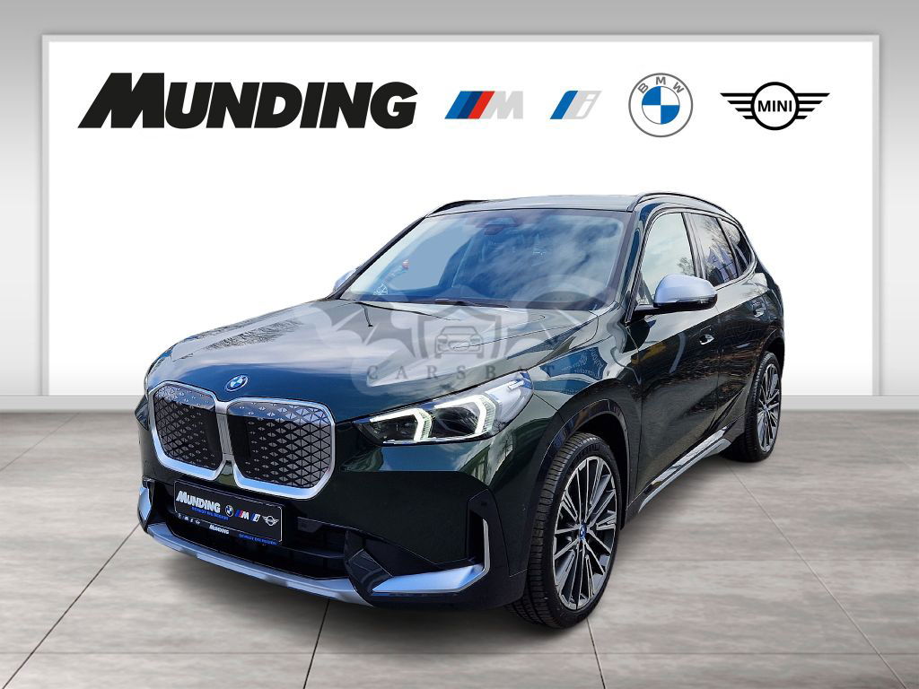 BMW iX1 2024