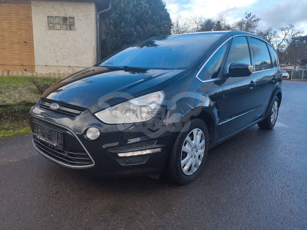 Ford S-Max 2012