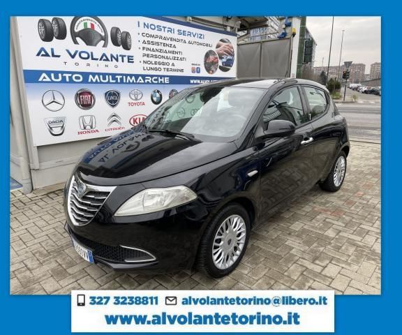 Lancia Ypsilon 2011