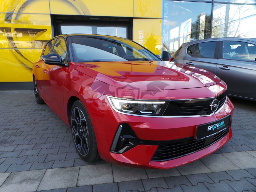 Opel Astra 2022
