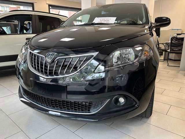 Lancia Ypsilon 2023