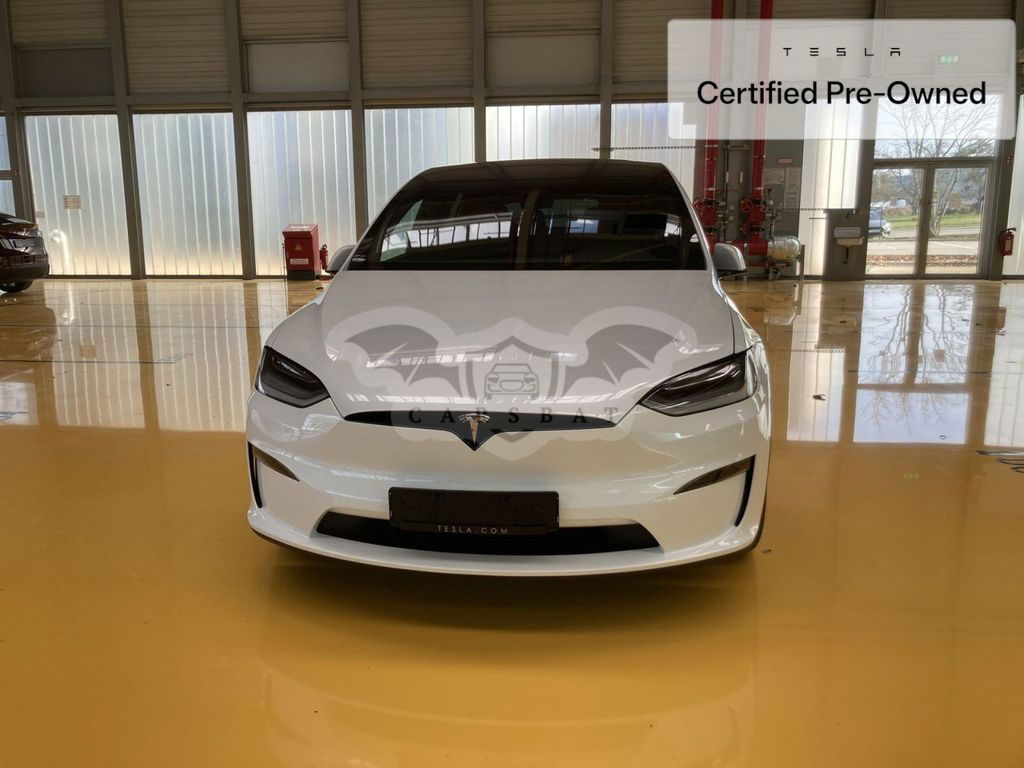 Tesla Model X 2023