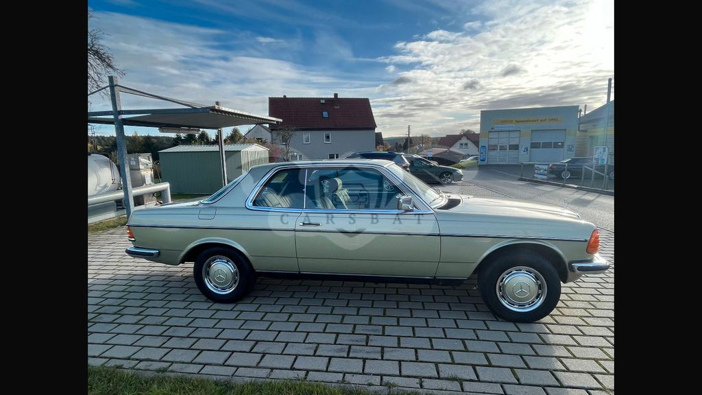 Mercedes-Benz CE 230 1983