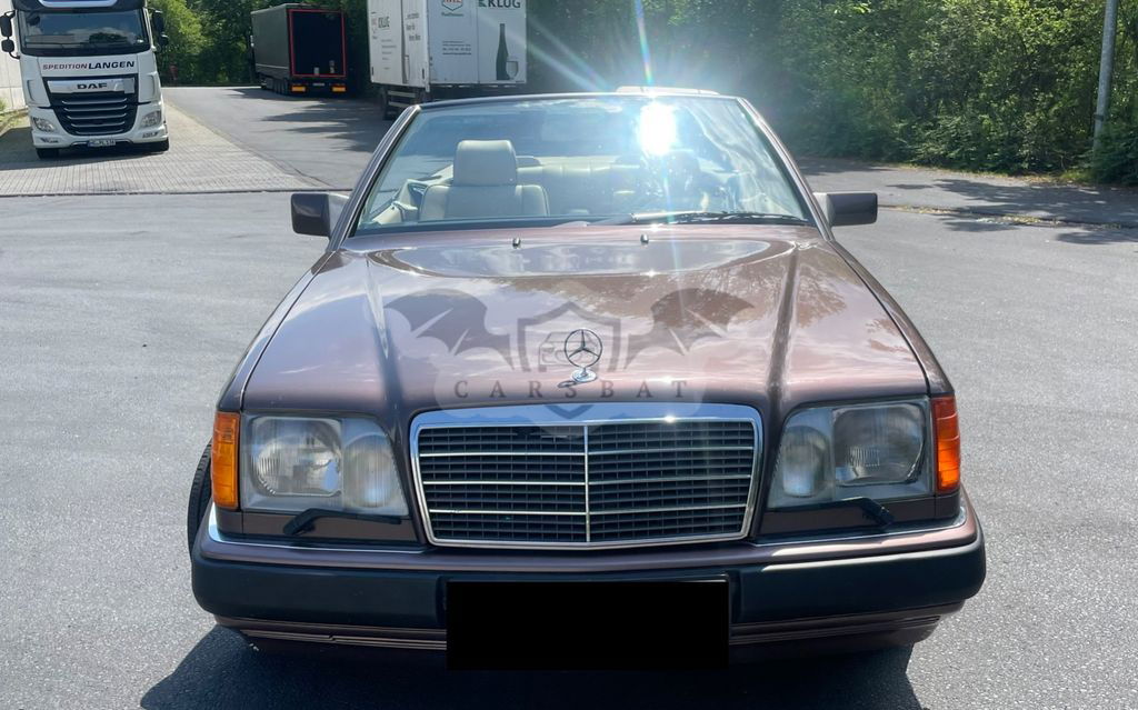 Mercedes-Benz CE 300 1993