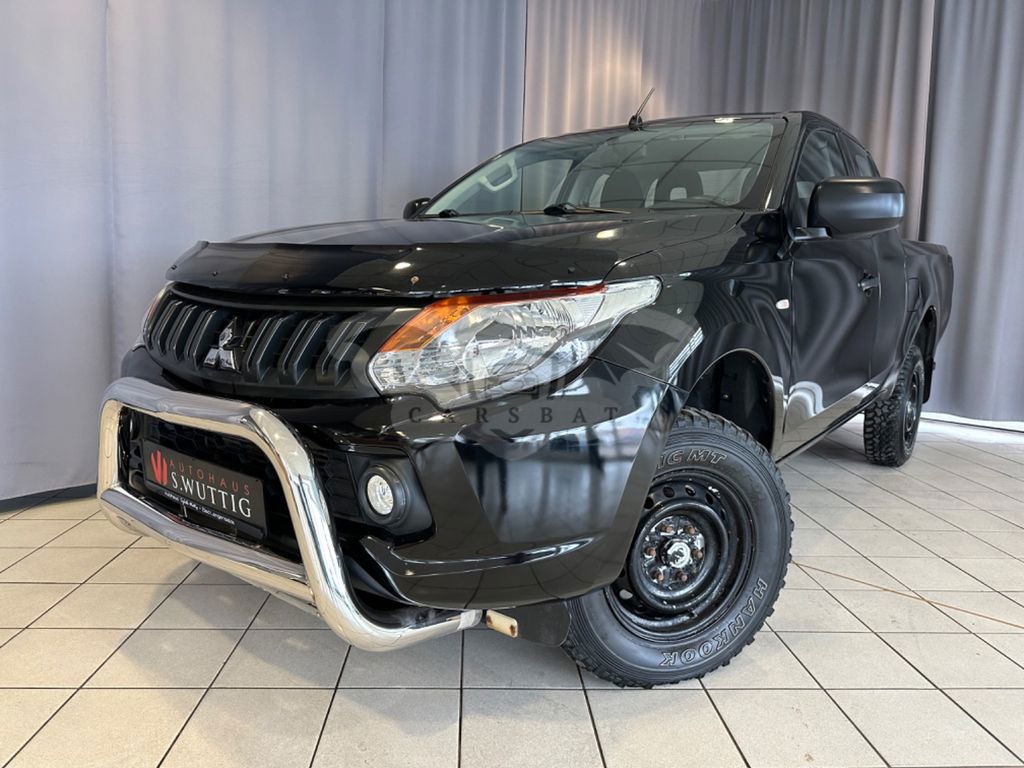 Mitsubishi L200 2015
