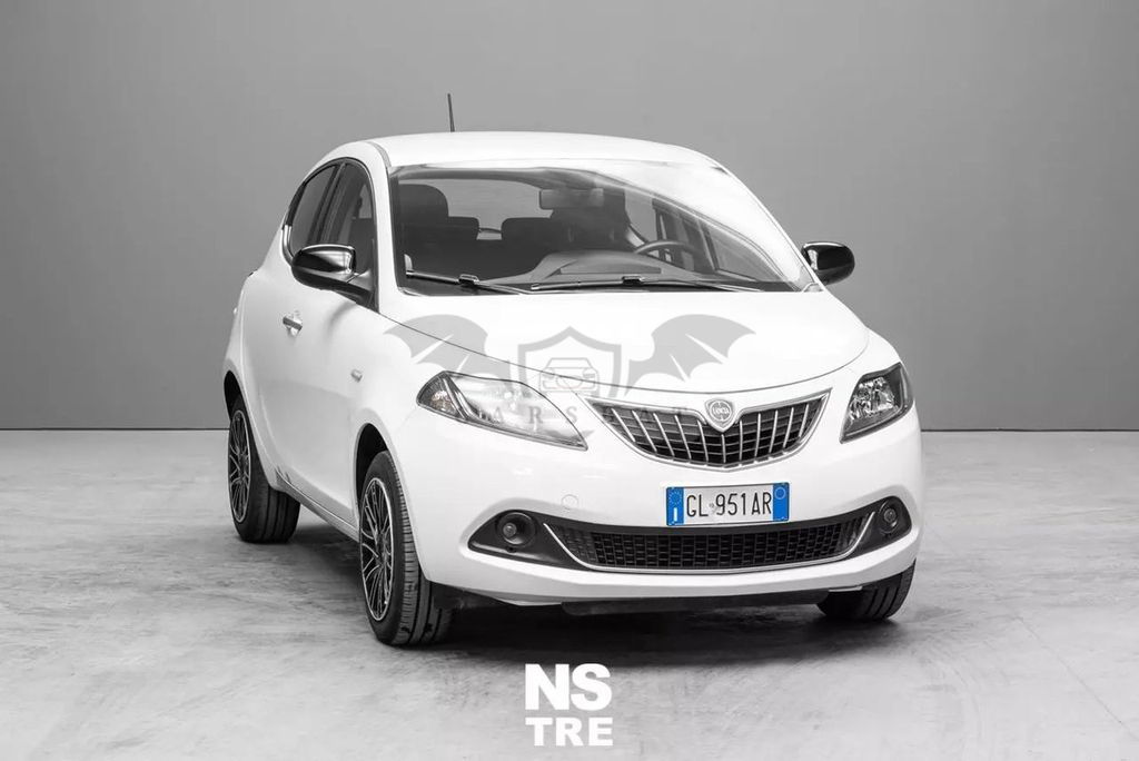 Lancia Ypsilon 2022