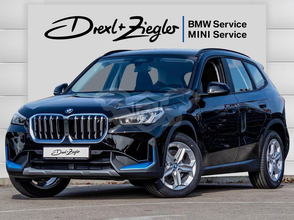 BMW iX1 2023