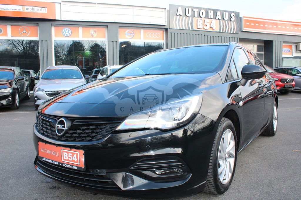 Opel Astra 2021