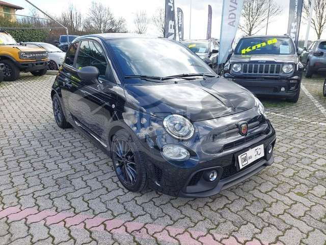Abarth 595 2023