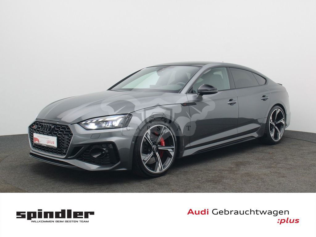 Audi RS5 2021