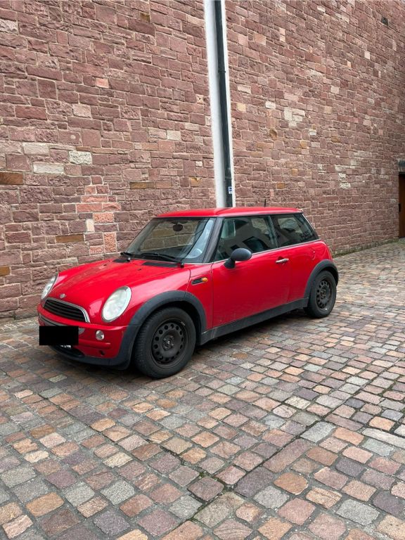 Mini One 2004