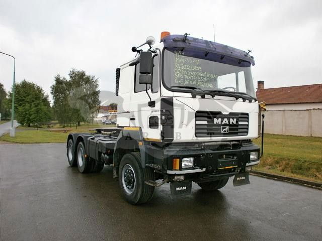 MAN F2000 2002