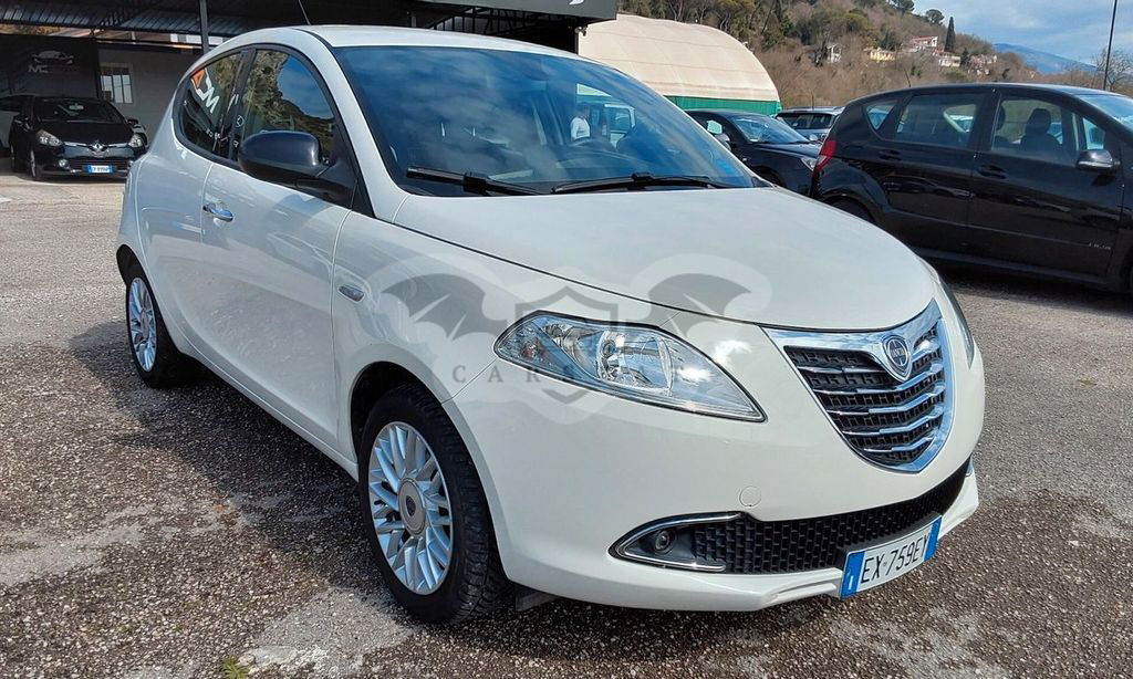 Lancia Ypsilon 2014