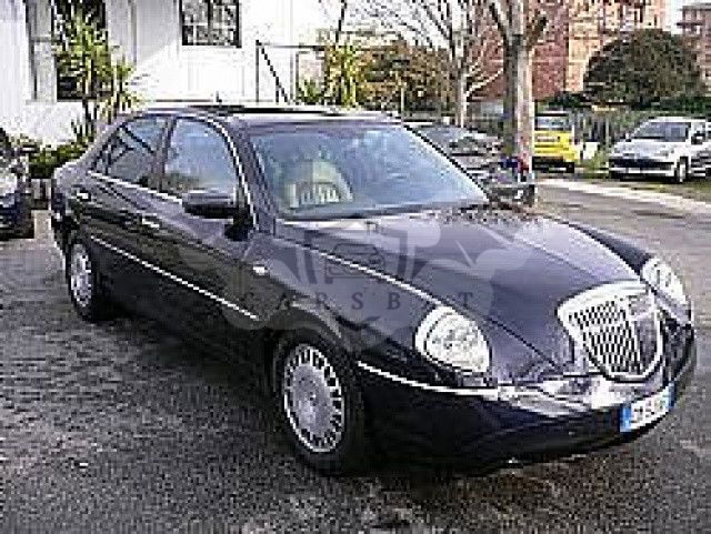 Lancia Thesis 2004