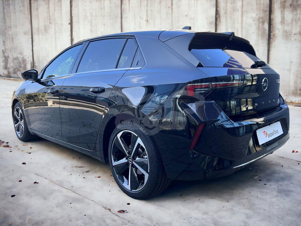 Opel Astra 2023