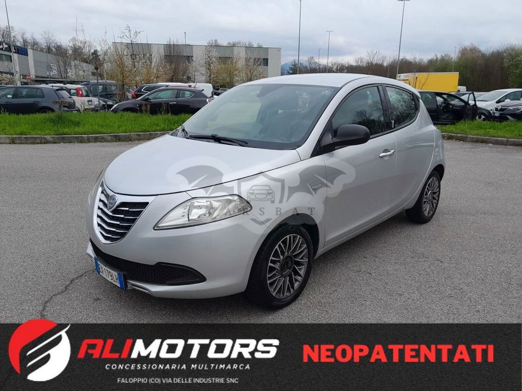 Lancia Ypsilon 2014