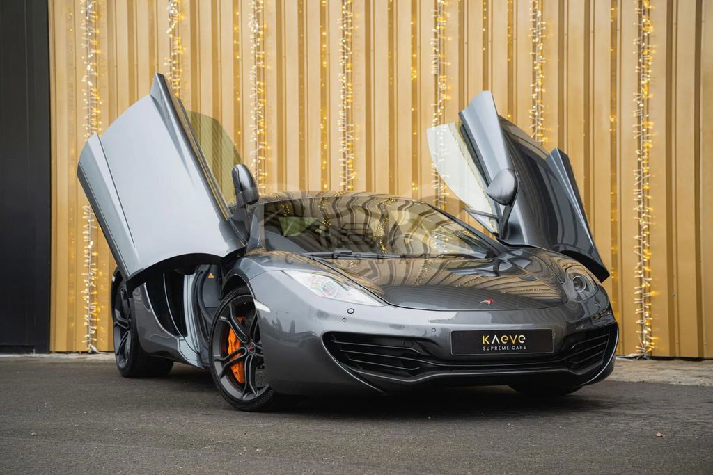 McLaren MP4-12C 2011