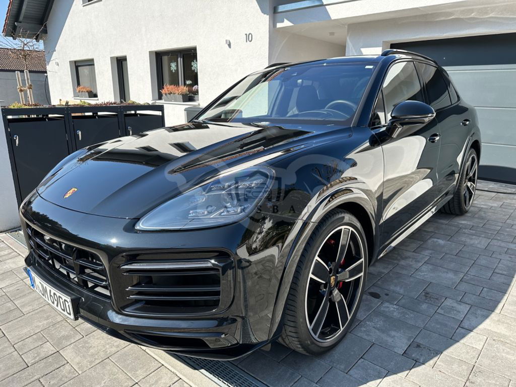 Porsche Cayenne 2022