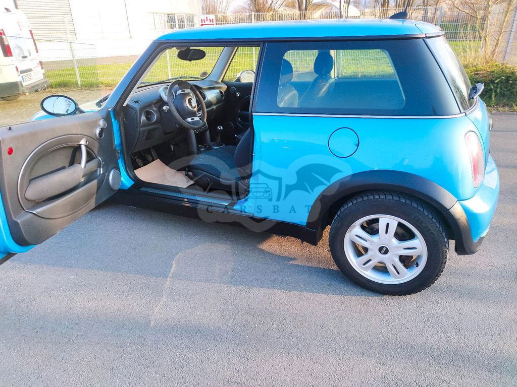 Mini One 2005