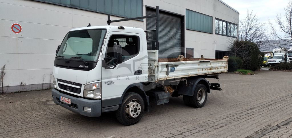 Mitsubishi Fuso Canter 2011