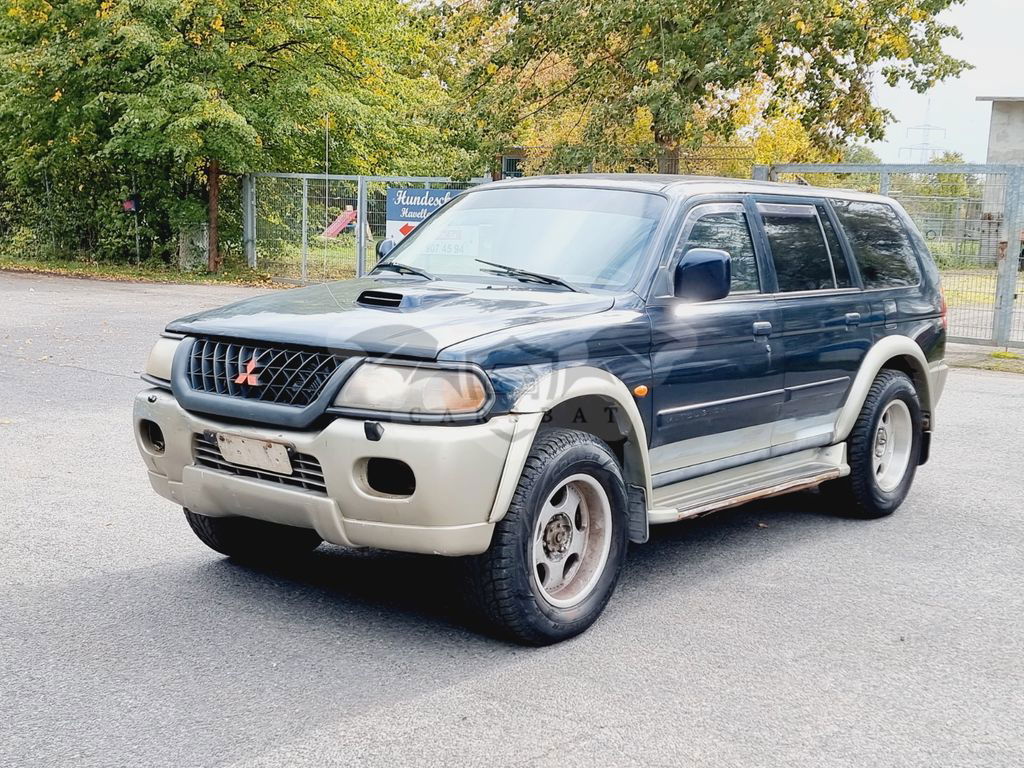 Mitsubishi Pajero 2004