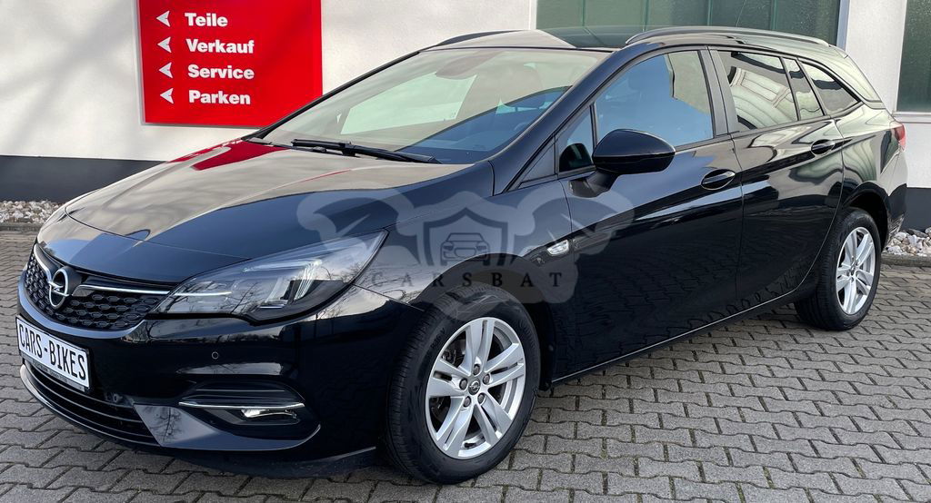 Opel Astra 2022