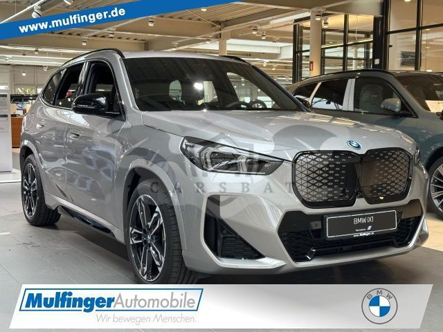 BMW iX1 2024
