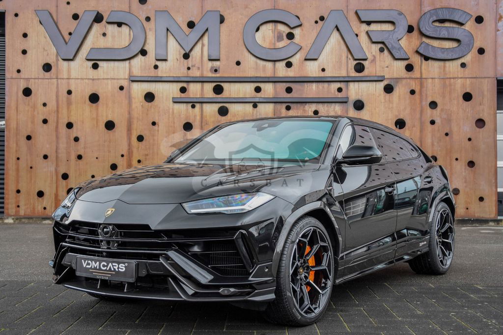 Lamborghini Urus 2024