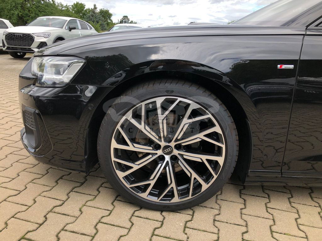 Audi A8 2023