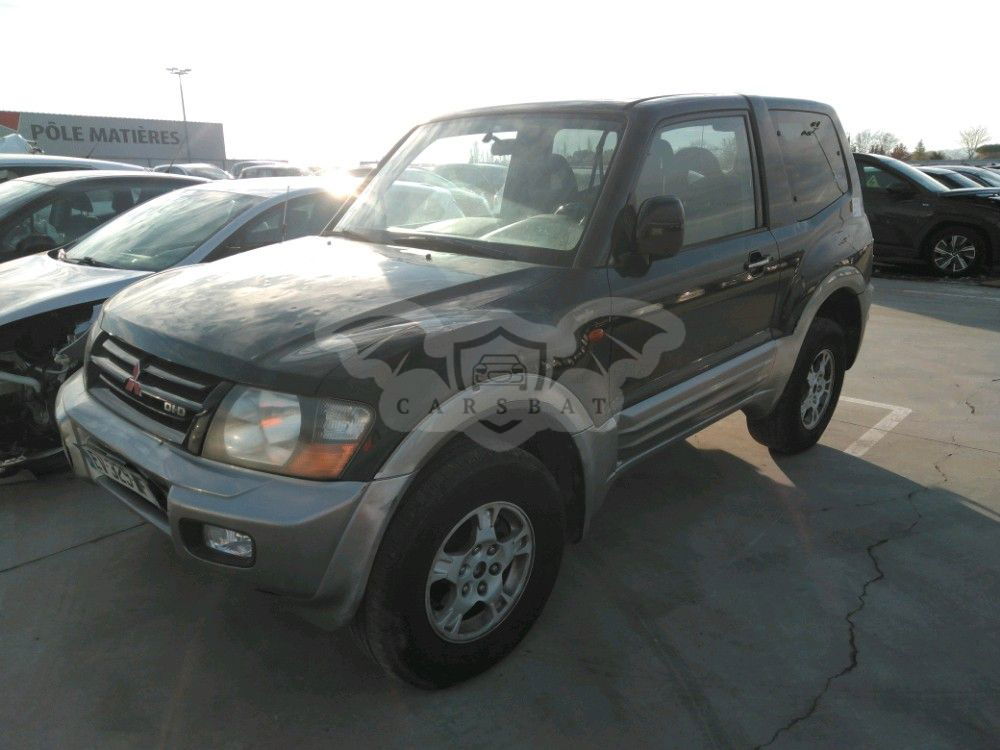 Mitsubishi Pajero 2000