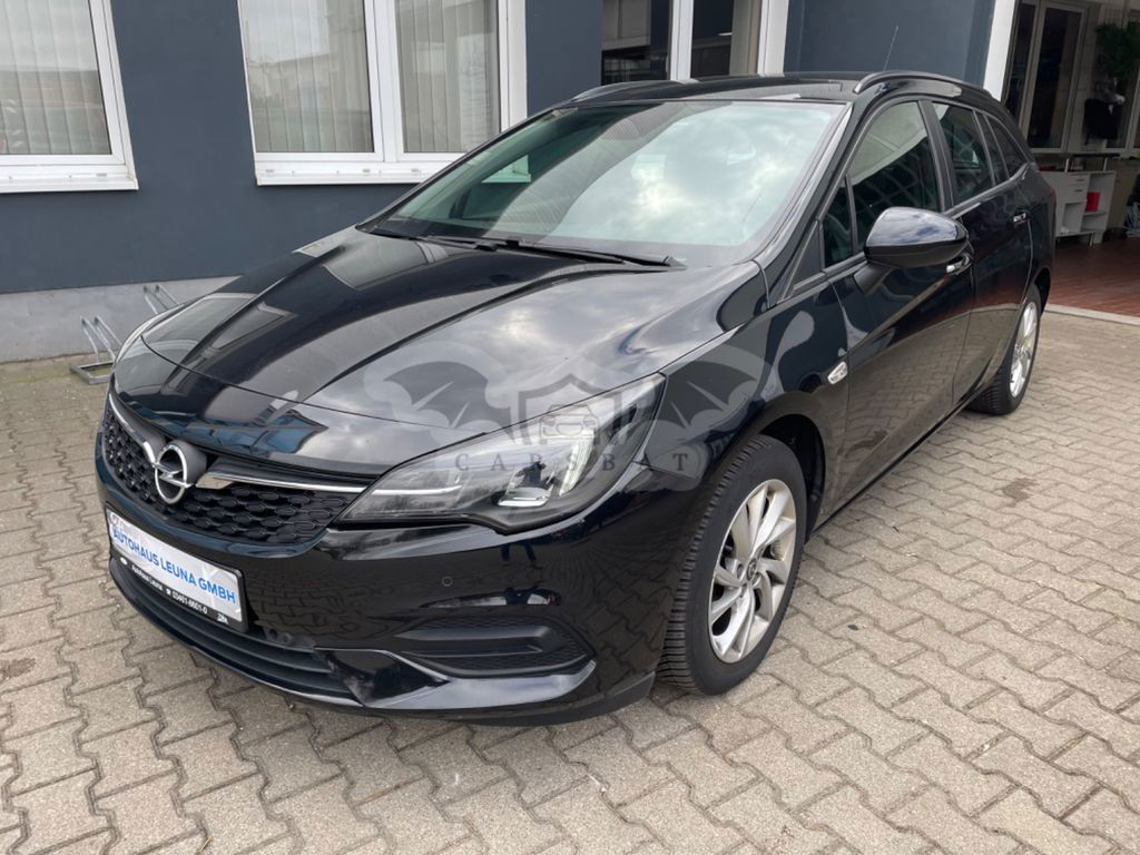 Opel Astra 2021