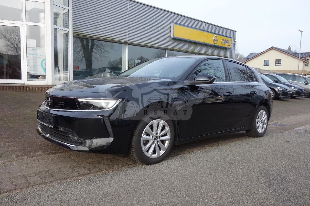 Opel Astra 2022