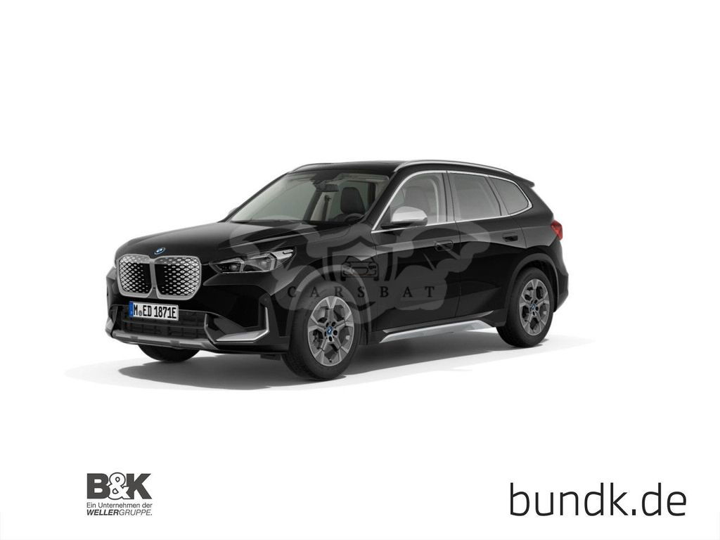 BMW iX1 2024
