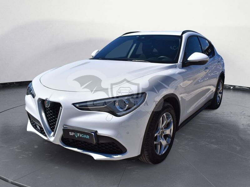 Alfa Romeo Stelvio 2021