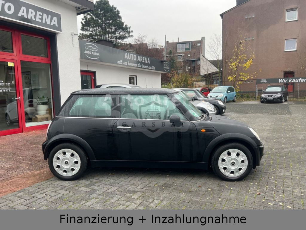 Mini One 2004