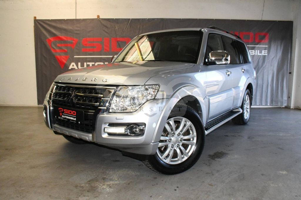 Mitsubishi Pajero 2017