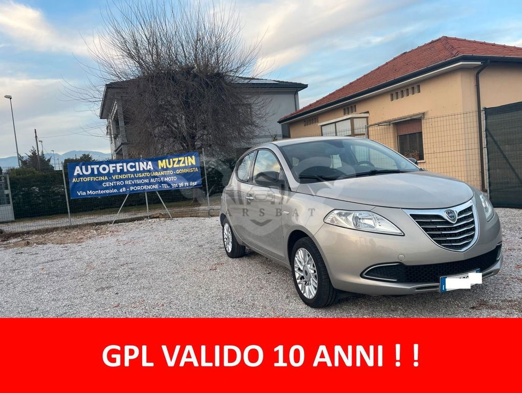 Lancia Ypsilon 2014
