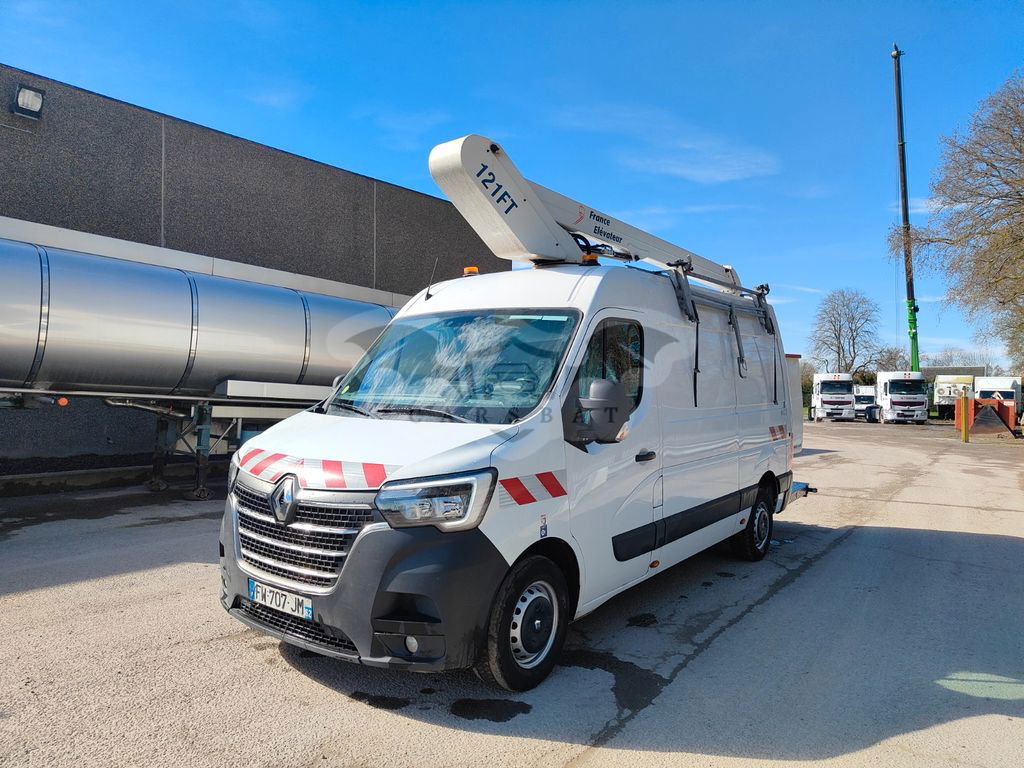 Renault Master 2021