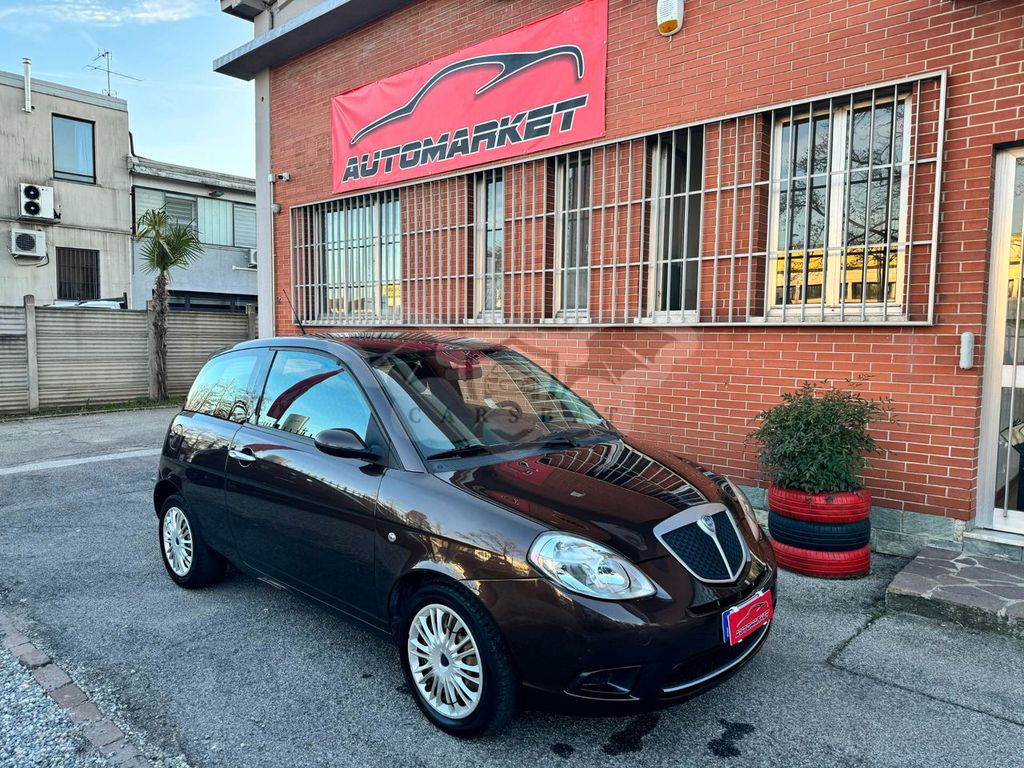 Lancia Ypsilon 2009