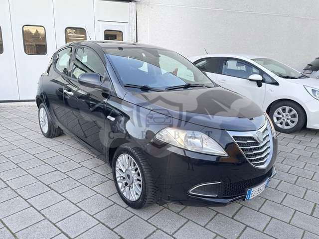 Lancia Ypsilon 2014