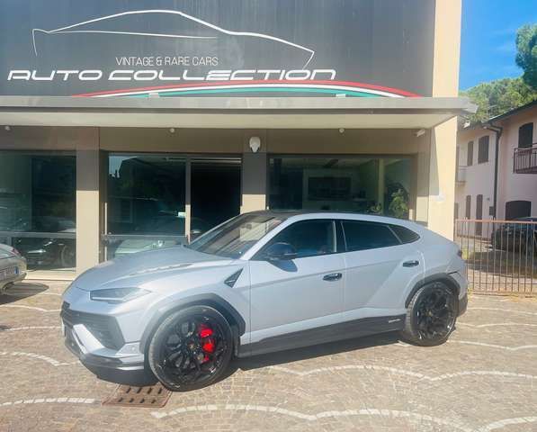 Lamborghini Urus 2023