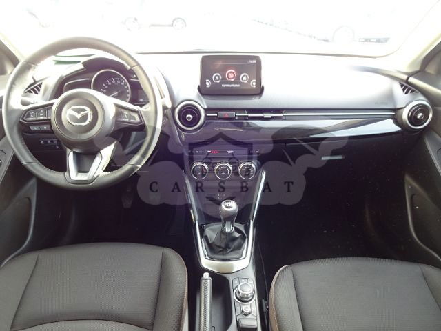 Mazda 2 2021